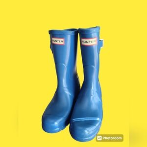 HUNTER WOMENS ORIGINAL RAIN BOOT GLOSSY OCEAN BLUE SIZE 5